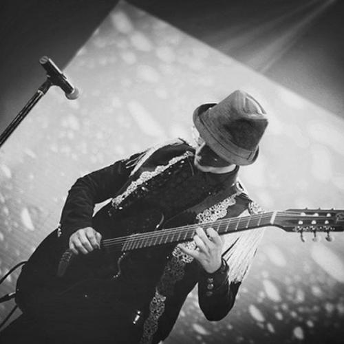 دانلود آهنگ مرتضی پاشایی میخوام بگم